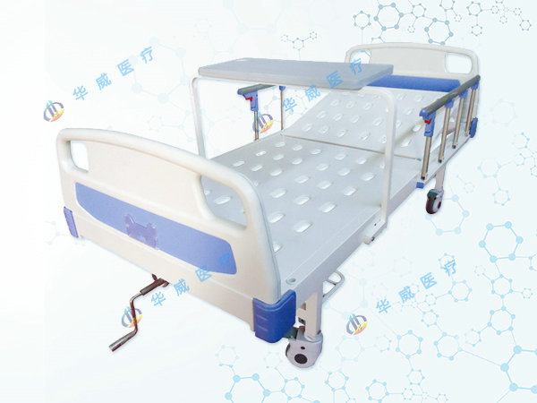 D6 ABS床頭單搖護(hù)理床（沖孔床面、帶輪子、護(hù)欄、餐桌）.jpg